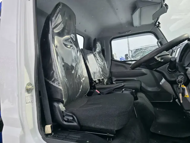 三菱 キャンター 2PG-FEBS0(2WD)の写真29