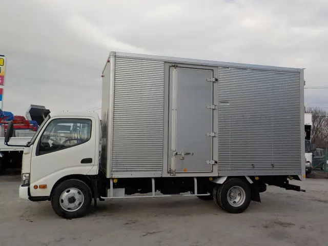 日野 デュトロ TKG-XZU695M(4WD)の写真8