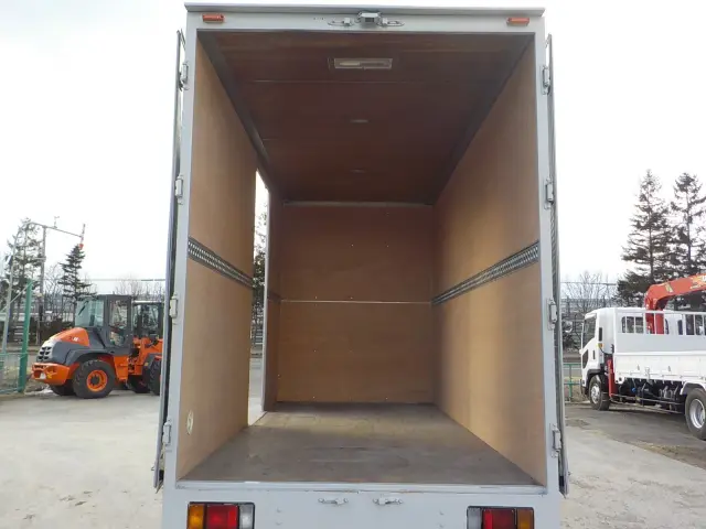 日野 デュトロ TKG-XZU695M(4WD)の写真11