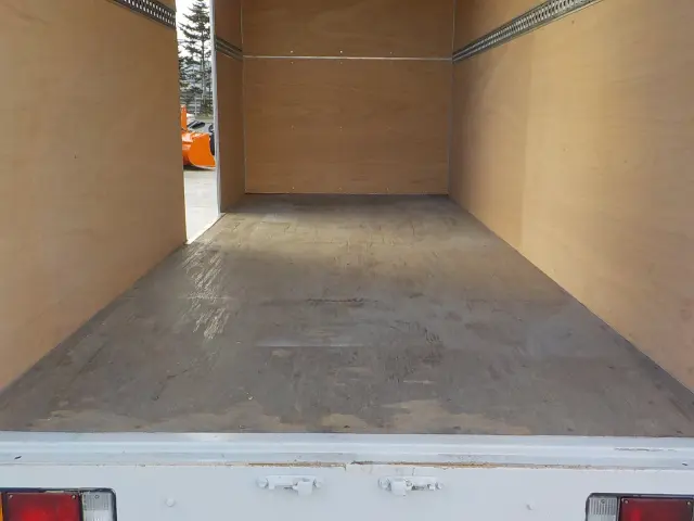 日野 デュトロ TKG-XZU695M(4WD)の写真12