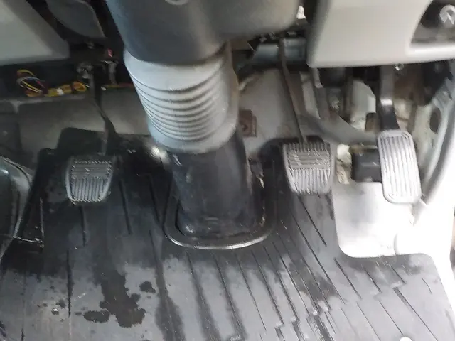 日野 デュトロ TKG-XZU695M(4WD)の写真36