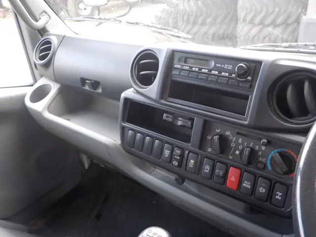 日野 デュトロ TKG-XZU695M(4WD)の写真38