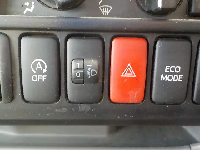 日野 デュトロ TKG-XZU695M(4WD)の写真42