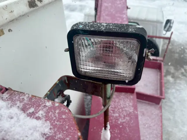 いすゞ エルフ PB-NKR81AN(2WD)の写真19