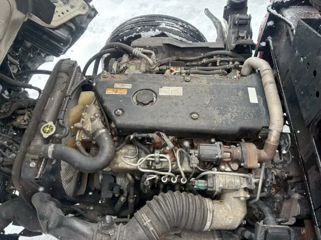 いすゞ エルフ PB-NKR81AN(2WD)の写真31