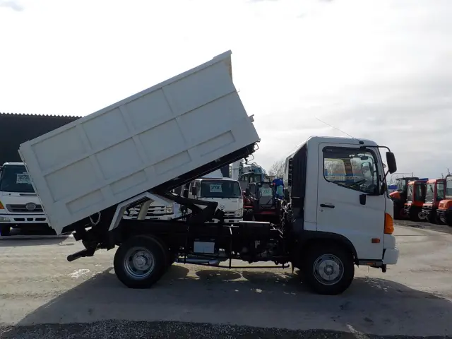 日野 レンジャー TKG-FC9JCAP(2WD)の写真4