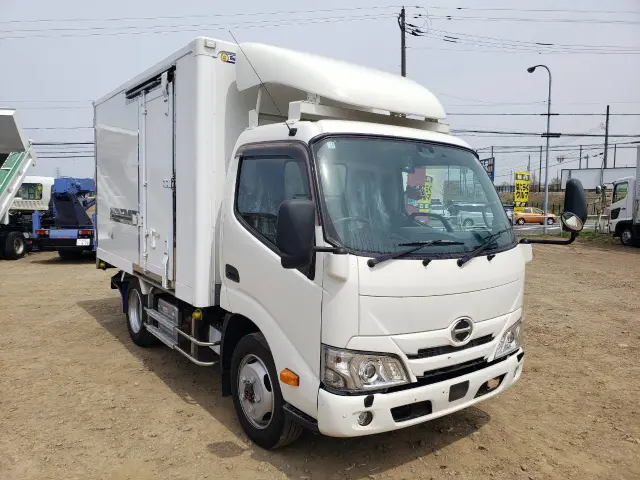 日野 デュトロ 2KG-XZU675M(4WD)の写真3