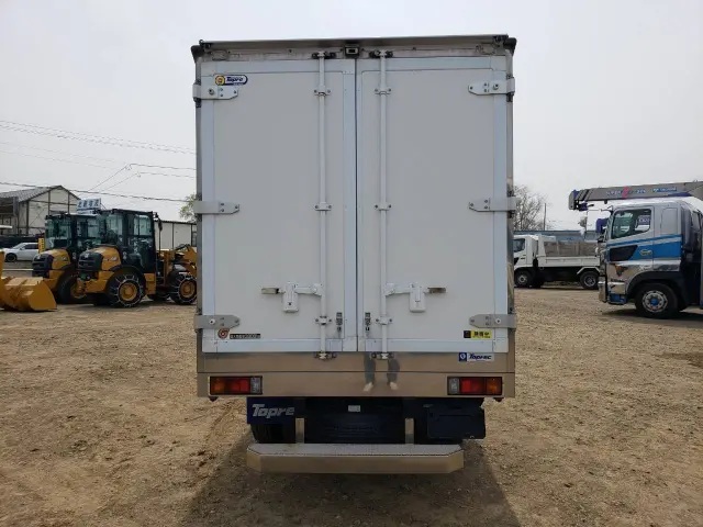日野 デュトロ 2KG-XZU675M(4WD)の写真7