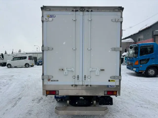 日野 デュトロ 2KG-XZU675M(4WD)の写真8