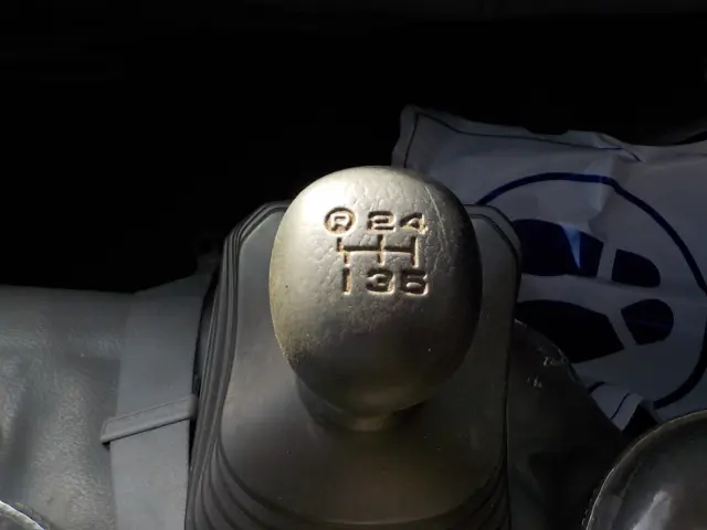 日野 デュトロ TKG-XZU600Eの写真40