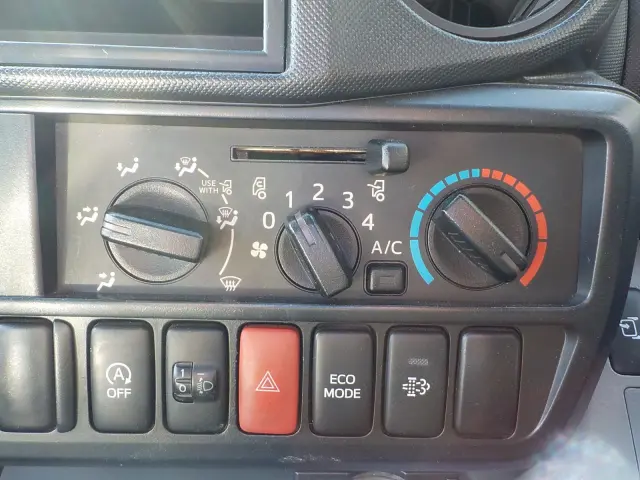 日野 デュトロ TKG-XZU600Eの写真44