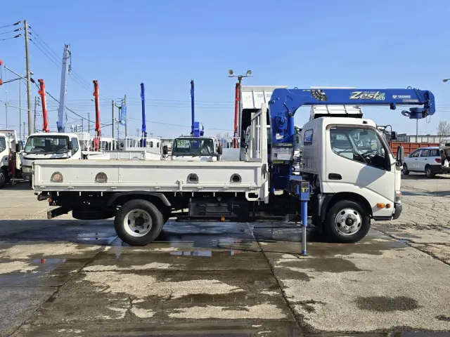 日野 デュトロ TKG-XZU650M(2WD)の写真5