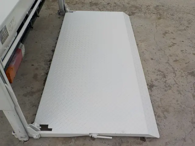 日野 デュトロ BDG-XZU414Mの写真14