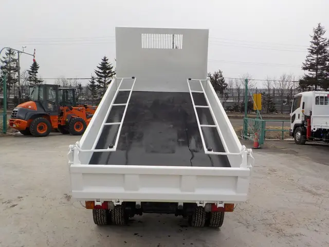 トヨタ ダイナ TKG-XZU675D(4WD)の写真6