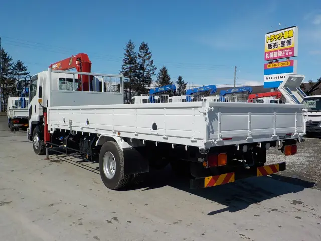 いすゞ フォワード 2PG-FRR90S1(2WD)の写真7