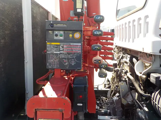 いすゞ フォワード 2PG-FRR90S1(2WD)の写真11