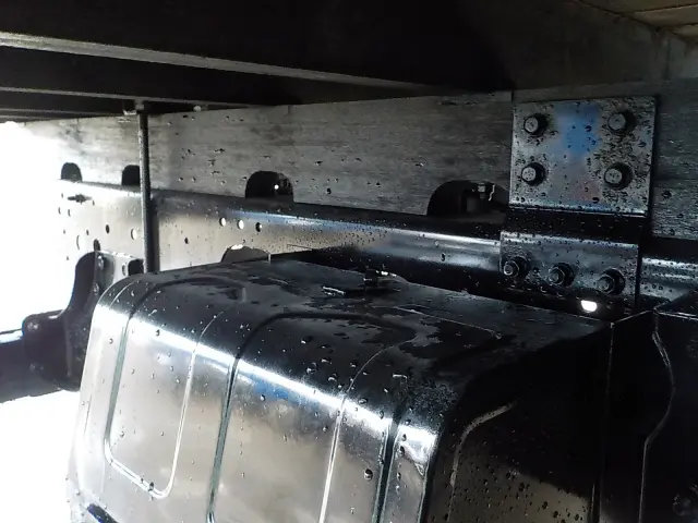 いすゞ フォワード 2PG-FRR90S1(2WD)の写真31