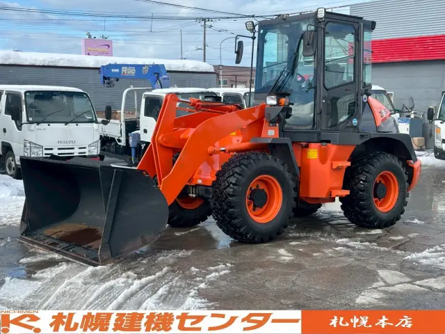 日立 ZW80-5B YDN-H80(4WD)の写真1