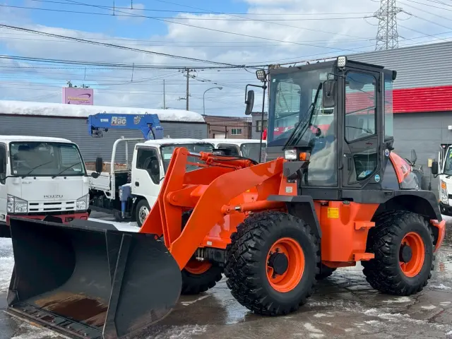 日立 ZW80-5B YDN-H80(4WD)の写真2