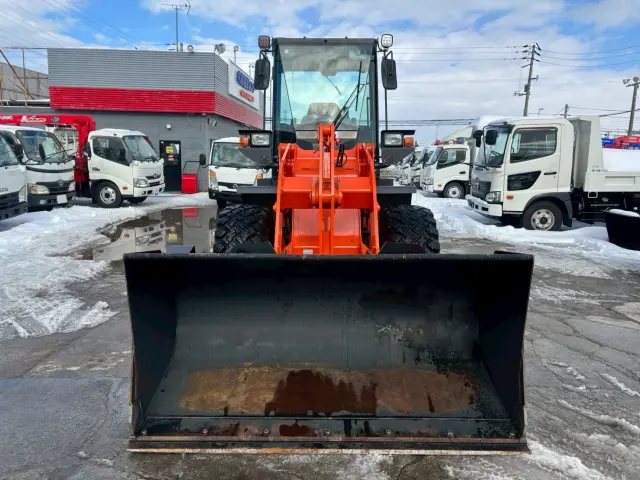 日立 ZW80-5B YDN-H80(4WD)の写真3