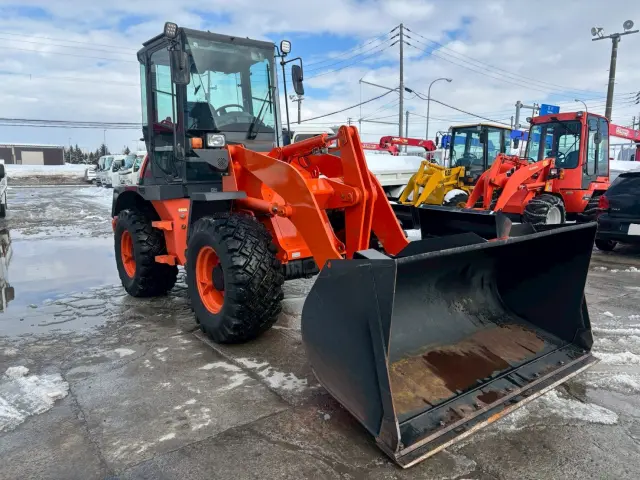 日立 ZW80-5B YDN-H80(4WD)の写真4