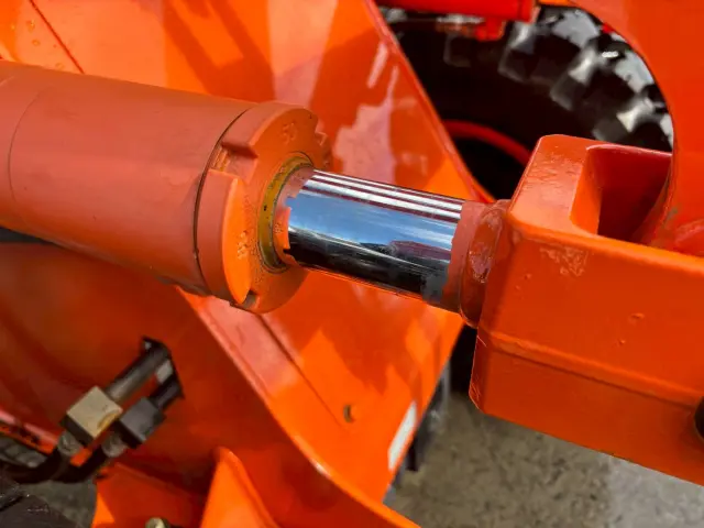 日立 ZW80-5B YDN-H80(4WD)の写真13