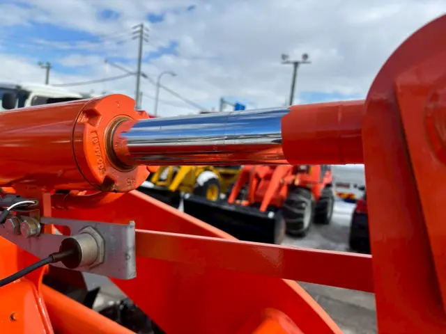 日立 ZW80-5B YDN-H80(4WD)の写真14