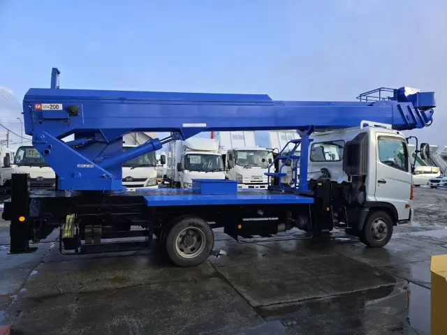 日野 レンジャー BDG-FC6JGWA(2WD)の写真9