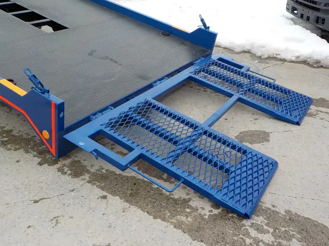 日野 レンジャー BKG-FC7JKYA(2WD)の写真9