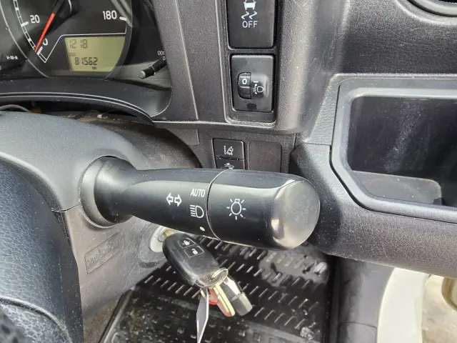 トヨタ プロボックスバン DBE-NCP165V(4WD)の写真22