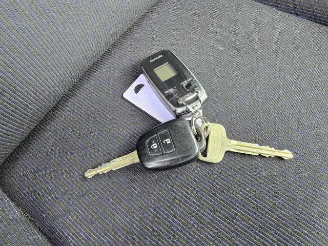 トヨタ プロボックスバン DBE-NCP165V(4WD)の写真38