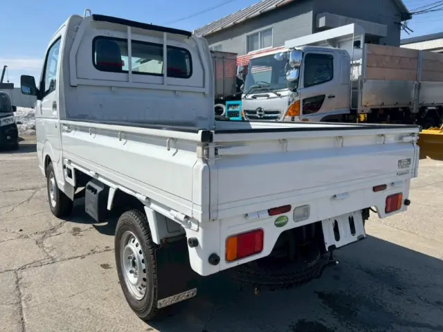 スズキ キャリイ EBD-DA16T(2WD)の写真6