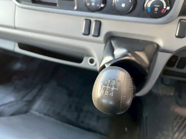 三菱 キャンター TPG-FEB50の写真27