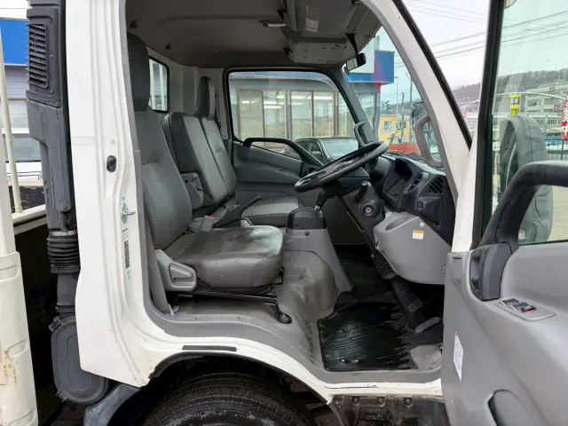 日野 デュトロ TKG-XZU710Mの写真24