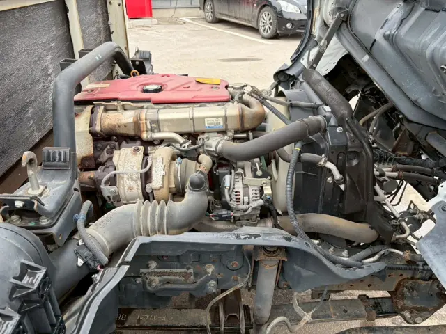 日野 デュトロ TKG-XZU710Mの写真36