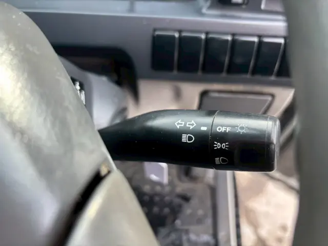 いすゞ エルフ TKG-NHS85A(4WD)の写真19