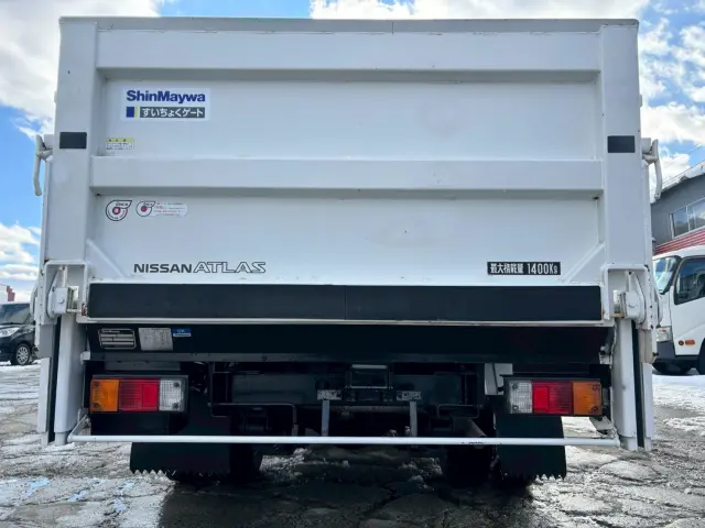 日産 アトラス TKG-SZ5F24(4WD)の写真8