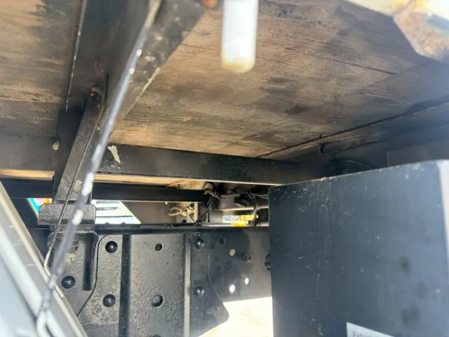 日産 アトラス TKG-SZ5F24(4WD)の写真12