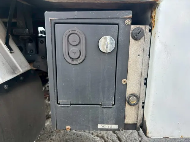 日産 アトラス TKG-SZ5F24(4WD)の写真15