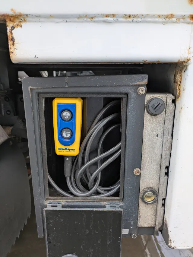 日産 アトラス TKG-SZ5F24(4WD)の写真16