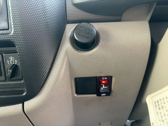 日産 アトラス TKG-SZ5F24(4WD)の写真24