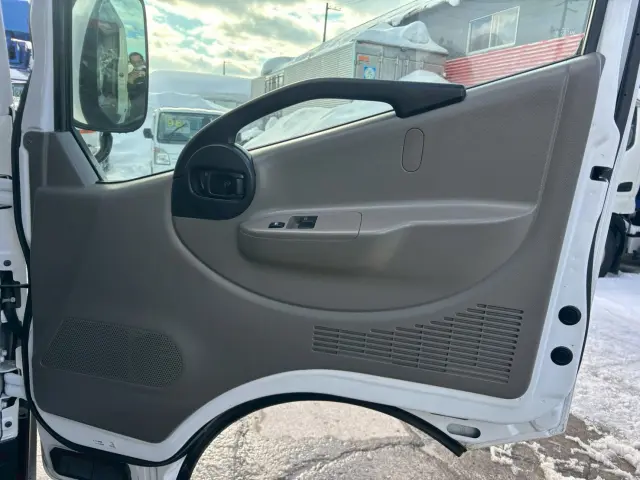 日産 アトラス TKG-SZ5F24(4WD)の写真35