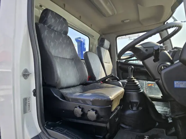 日野 レンジャー TKG-FC9JKAP(2WD)の写真30