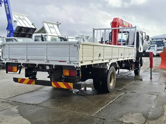 いすゞ フォワード TKG-FRR90S1(2WD)の写真9