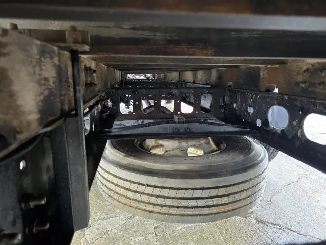 いすゞ フォワード TKG-FRR90S1(2WD)の写真14