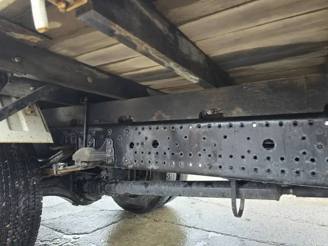 いすゞ フォワード TKG-FRR90S1(2WD)の写真15