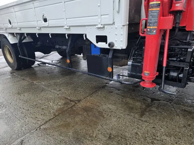 いすゞ フォワード TKG-FRR90S1(2WD)の写真24