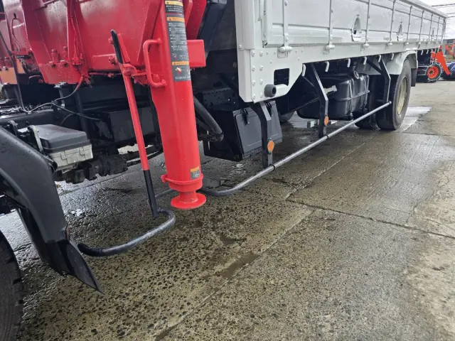 いすゞ フォワード TKG-FRR90S1(2WD)の写真25