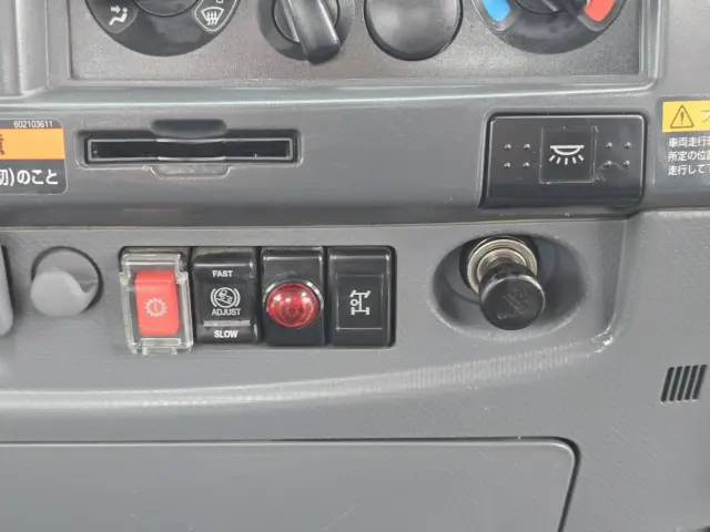 いすゞ フォワード TKG-FRR90S1(2WD)の写真33