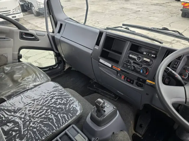 いすゞ フォワード TKG-FRR90S1(2WD)の写真35